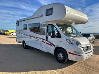Autocaravana seminueva. Muy buen estado, 30.000km