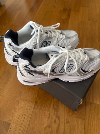 Zapatillas New Balance Plata/Blanco