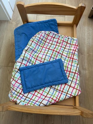 Cama infantil de madera