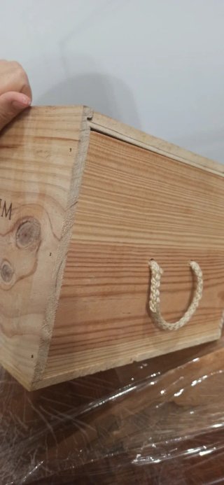 Caja de vino BODEGAS TRITIUM madera maciza