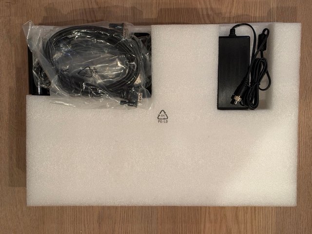 Monitor Faytech FT156TMBCAP Negro/Plata OPORTUNIDA