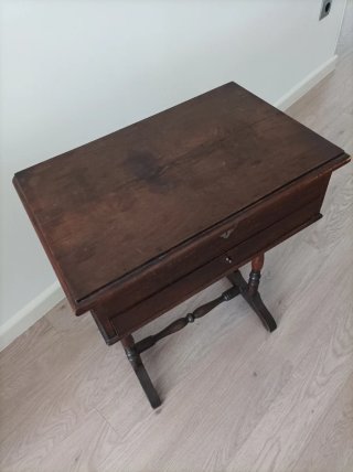 Costurero antiguo tapa espejo