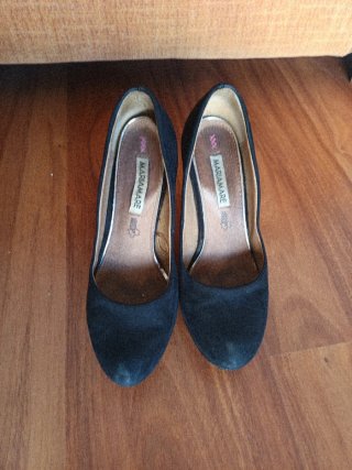 Zapatos de tacón negros MARIAMARE