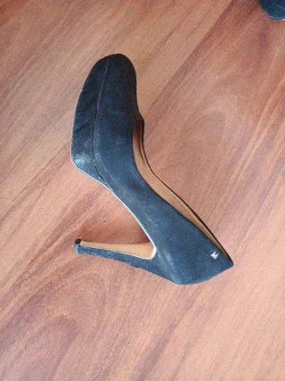 Zapatos de tacón negros MARIAMARE