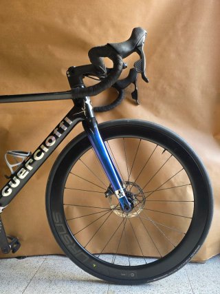 Bicicleta de carretera Guerciotti veloces.s