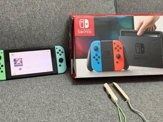 Nintendo Switch Edición Animal Crossing