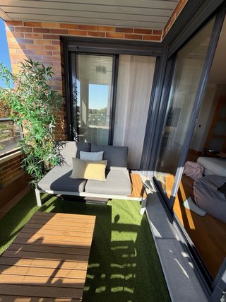 Conjunto Muebles Terraza Gris y Madera