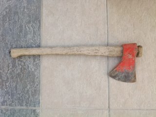 Hacha de leñador Grande.
