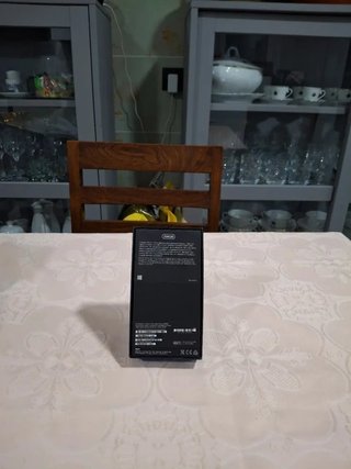 Caja iPhone 11 Pro oro