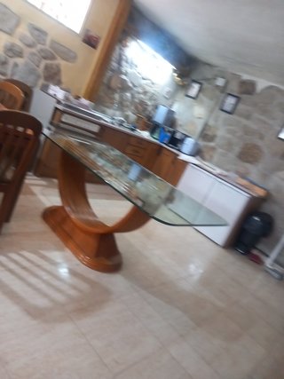 Mesa de comedor y 8 sillas