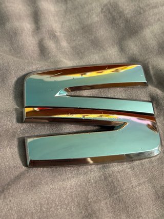 Emblema Cromado SEAT (Paragolpes Delantero)