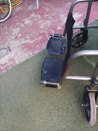 Silla de ruedas ortopédica