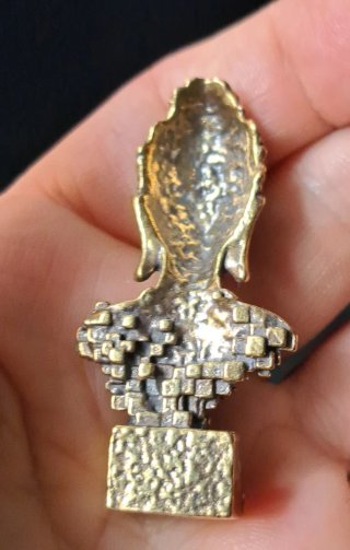 Mini Buddha Scultura Bronzo Pixel Art