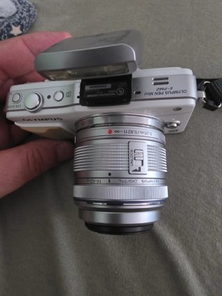 Olympus PEN mini E-PM2 Kit