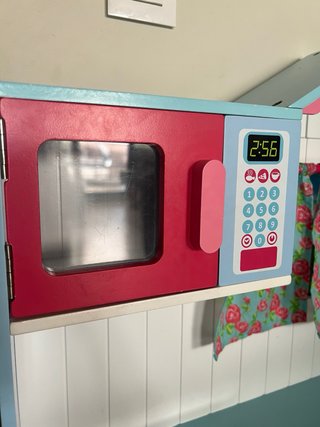 Cocinita infantil de madera grande