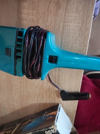Aspirador Coche Black & Decker CarVac 9510