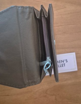 Cartera de mujer con textura
