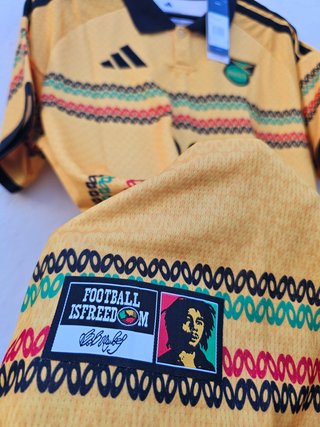 Camiseta Adidas Jamaica XL