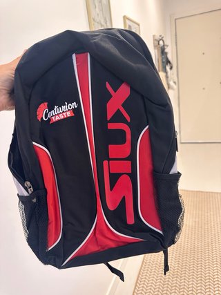 Mochila SIUX NUEVA A ESTRENAR!