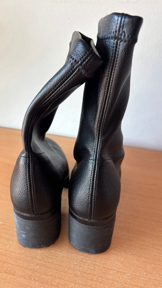 Botines Paula Urban negros talla 36
