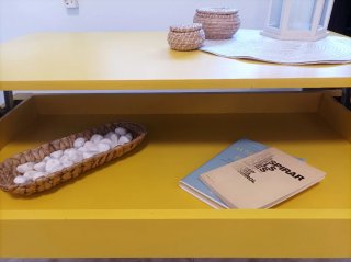 MESA DE MADERA ELEVABLE