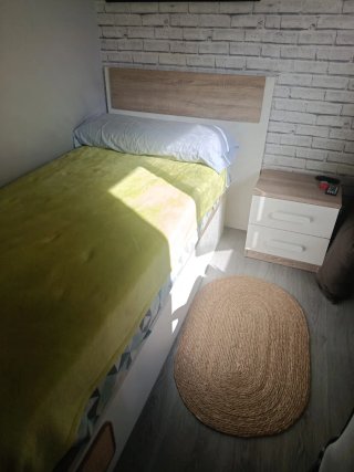 Cama individual con canapé
