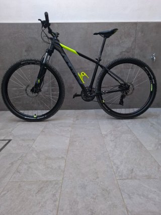 Bicicleta de Montaña Cube