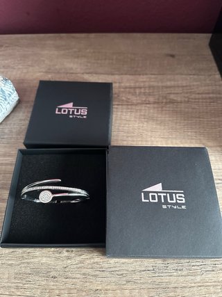 Pulsera Lotus Style con circonitas