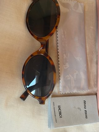 Gafas de sol Miu Miu Tortoise