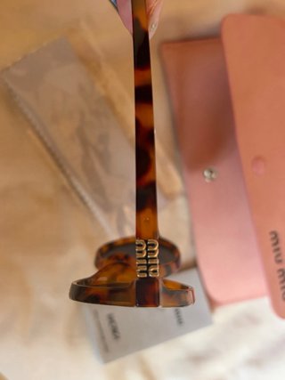Gafas de sol Miu Miu Tortoise