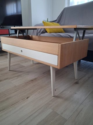 Mesa de centro elevable de madera