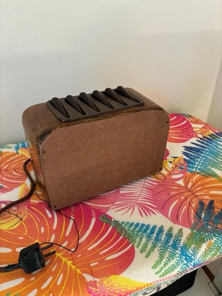 Radio d'epoca in legno CGE Supergioiello