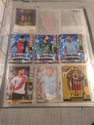 Álbum Panini FIFA 365 Adrenalyn XL 2025