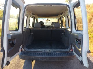 Opel Combo; 160,000 KM; 3,400€