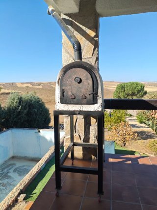 Horno de leña artesanal con ladrillo refractario