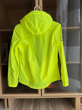 Chubasquero ellesse amarillo talla S