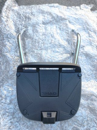 Parrilla Honda CB1100 EX SC65 + Cofre Shad
