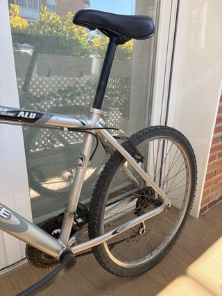 Bicicleta de Montaña TOPBIKE ALU usada buen estado