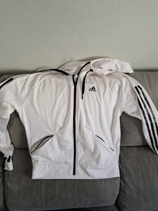 Chaqueta Adidas Blanca con Capucha