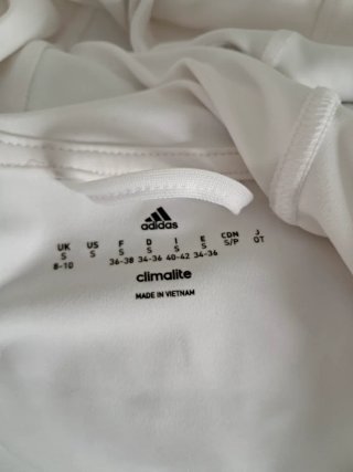 Chaqueta Adidas Blanca con Capucha