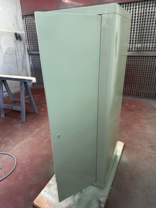 Restauración y pintura persianas mallorquinas