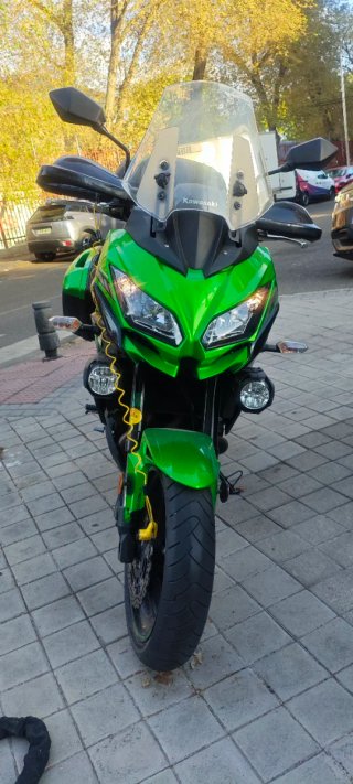 Kawasaki Versys 650 Adventure Verde