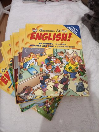Geronimo Stilton English! 2 2: En la escuela, ¿...