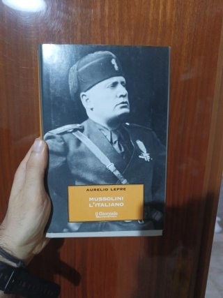 Mussolini l'italiano