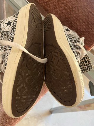 Zapatillas Converse Bota estampadas.