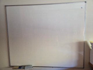 Pizarra blanca y gris