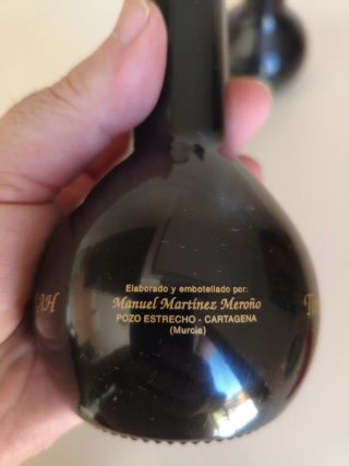 Pareja candelabros Botella Darimus tinto dulce...