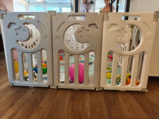 Parque infantil modular para bebés en muy buen est