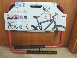 Colgador de pared ajustable para bicicletas
