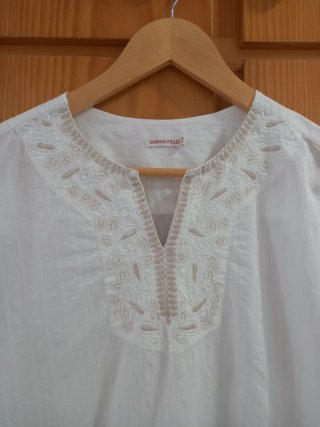 Blusa Ibicenca Springfield cruda bordada